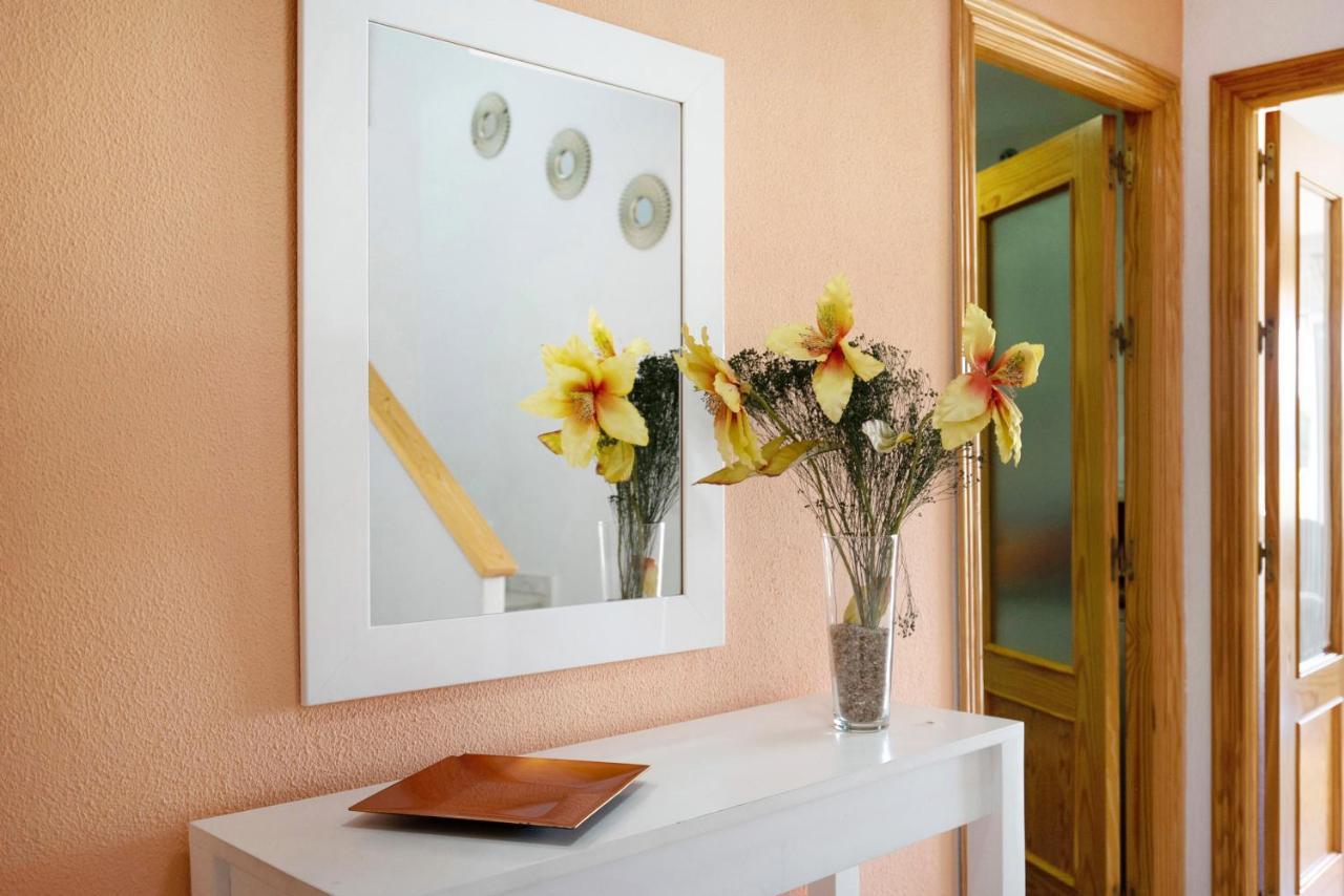 Duplex Tejar C Con Piscina Familias Apartment